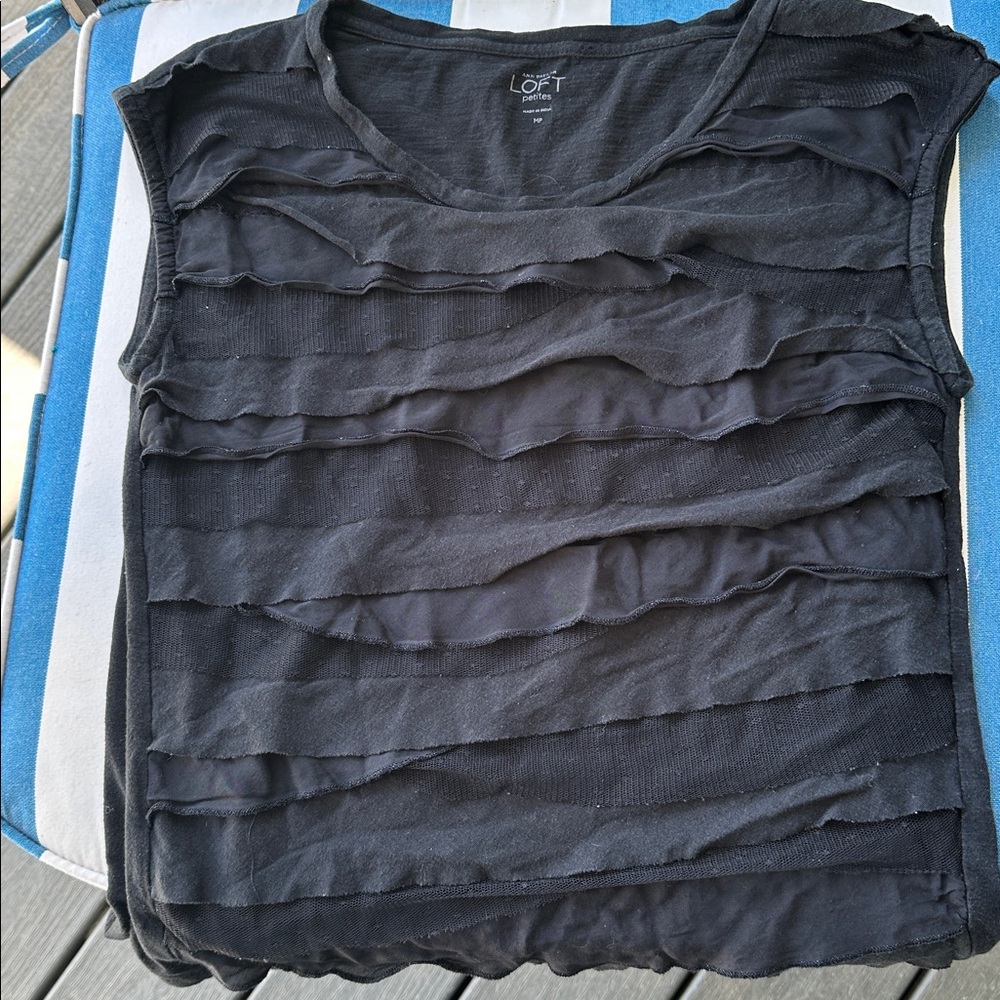 LOFT- Black Ruffled Women's Top SIZE MEDIUM PETITE